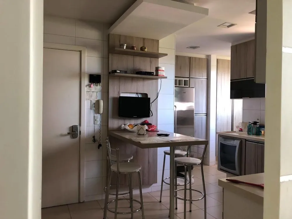 Apartamento, 4 quartos, 234 m² - Foto 18