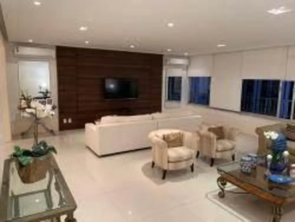 Apartamento, 3 quartos, 175 m² - Foto 2