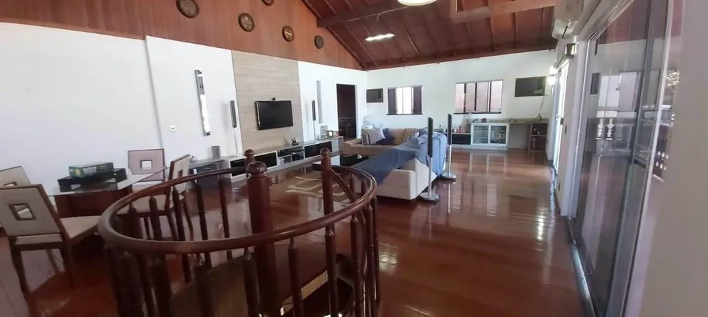 Casa, 5 quartos, 665 m² - Foto 2