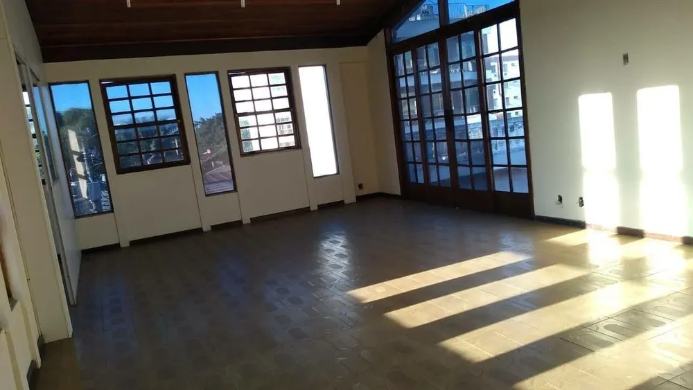 Casa, 4 quartos, 780 m² - Foto 1