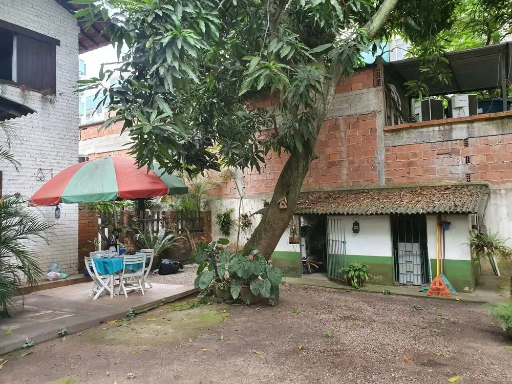 Casa, 3 quartos, 608 m² - Foto 1