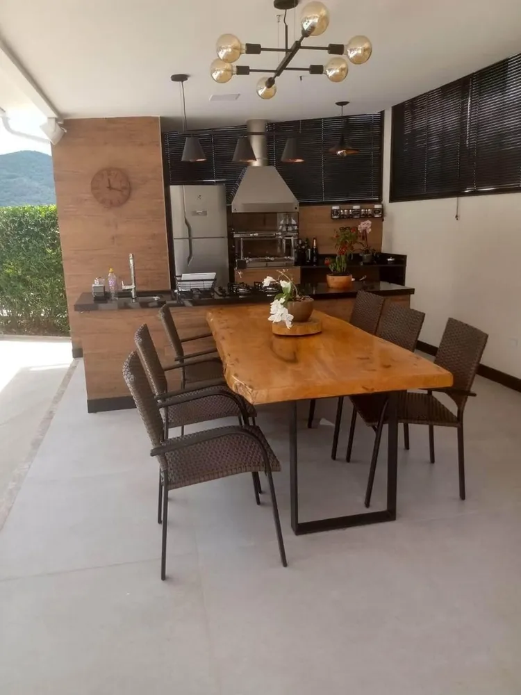 Casa, 4 quartos, 220 m² - Foto 4