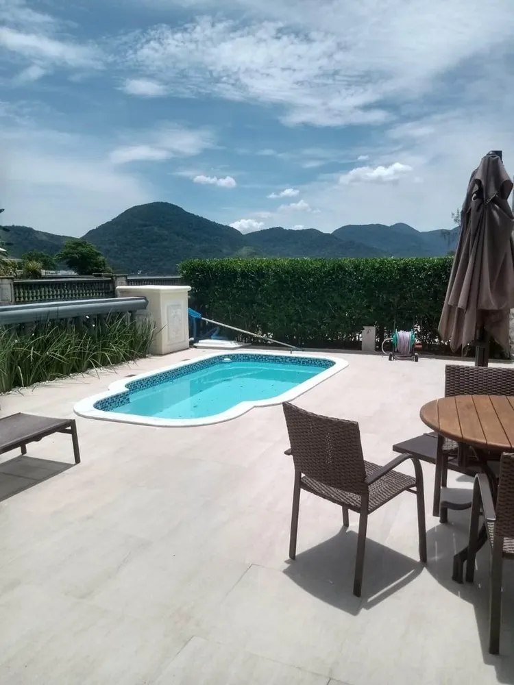 Casa, 4 quartos, 220 m² - Foto 9