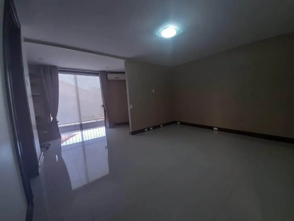 Casa, 6 quartos, 2000 m² - Foto 2