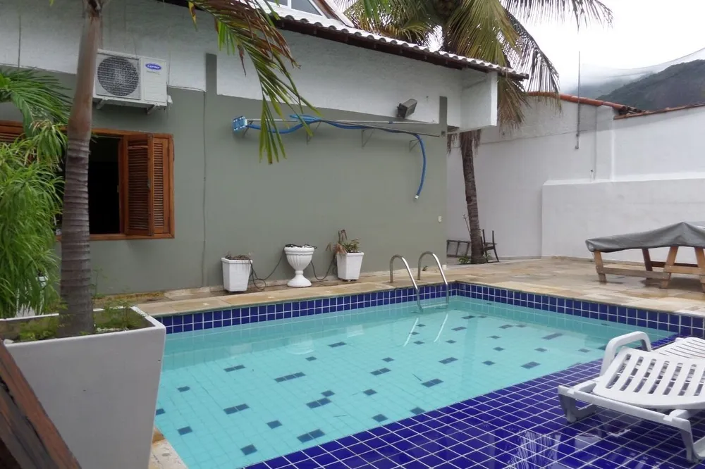 Casa, 2 quartos, 280 m² - Foto 1