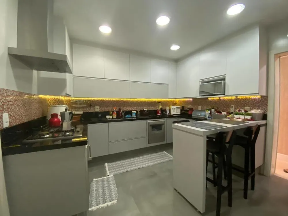 Apartamento, 3 quartos, 196 m² - Foto 12