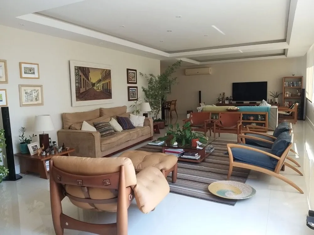 Apartamento, 4 quartos, 235 m² - Foto 1
