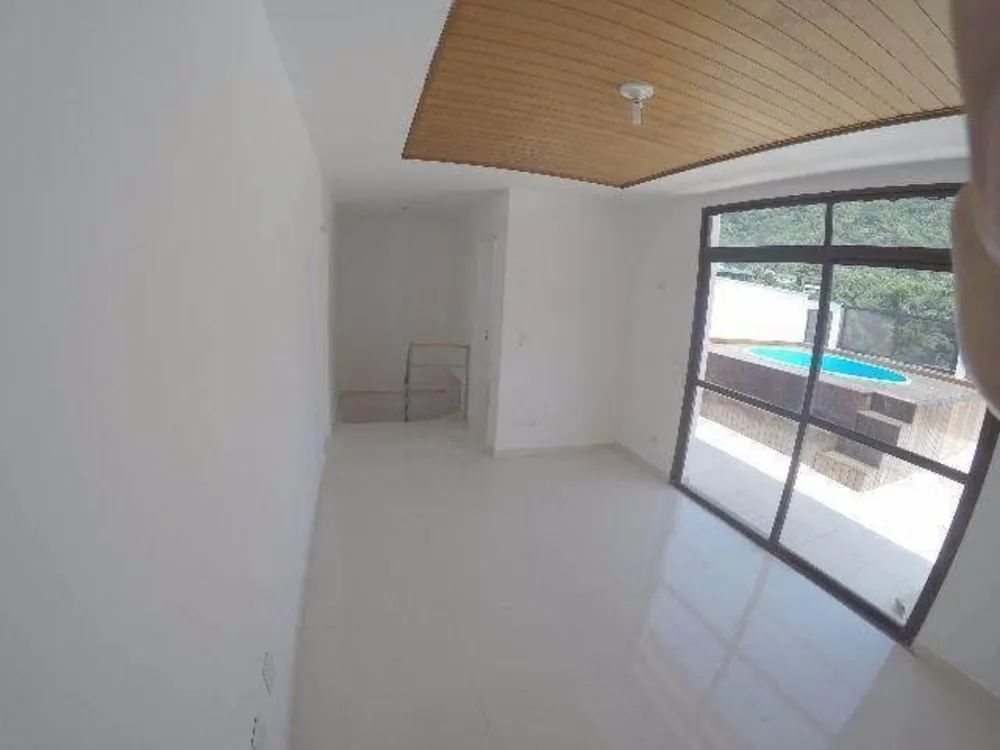 Cobertura, 3 quartos, 230 m² - Foto 5
