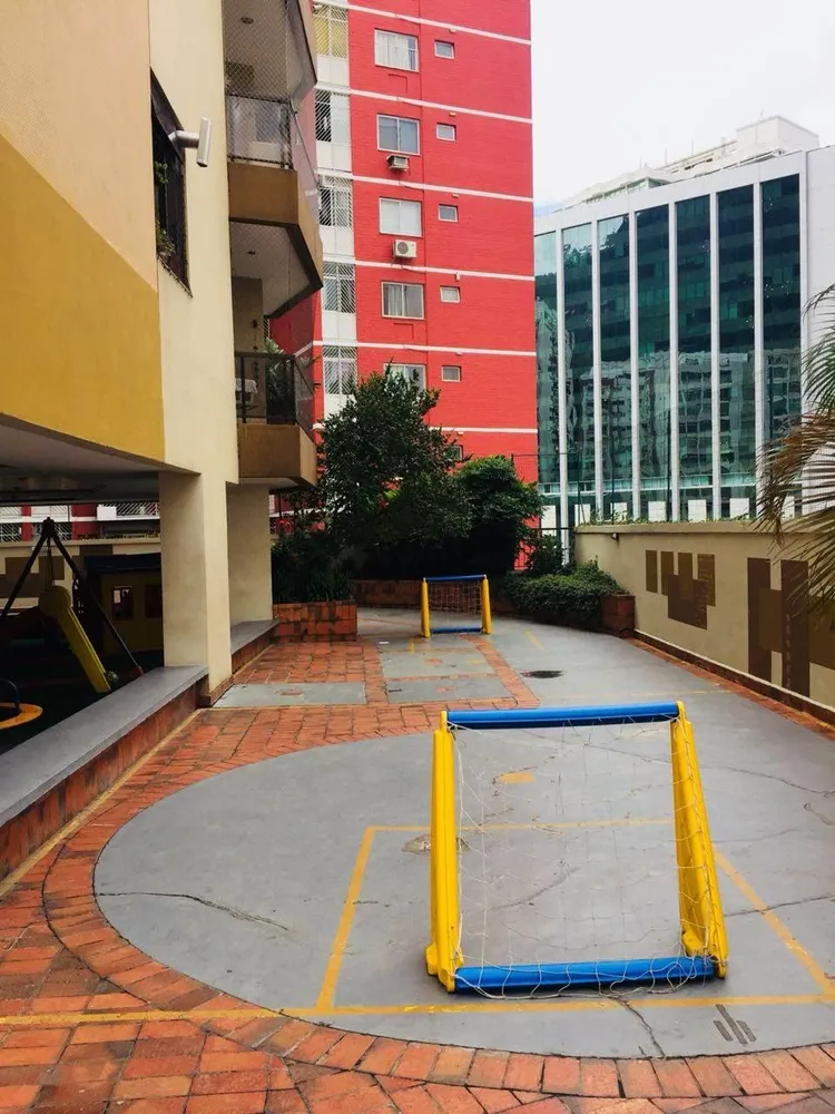 Cobertura, 3 quartos, 230 m² - Foto 34