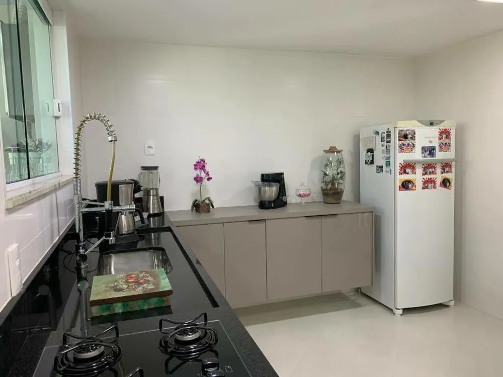 Casa, 6 quartos, 260 m² - Foto 15
