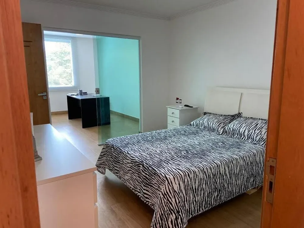 Casa, 6 quartos, 260 m² - Foto 13