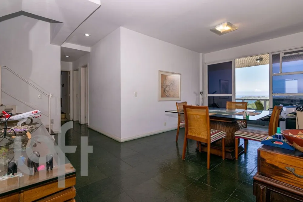 Cobertura, 3 quartos, 247 m² - Foto 1