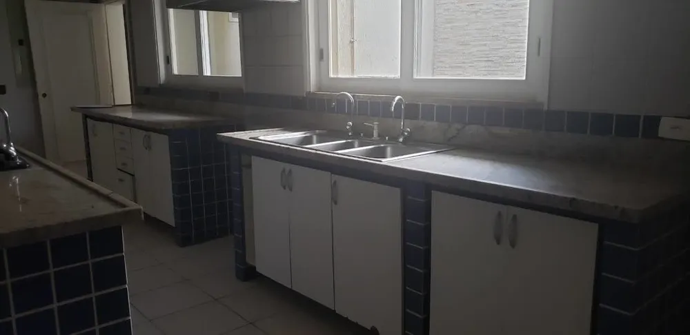 Casa, 4 quartos, 1150 m² - Foto 3
