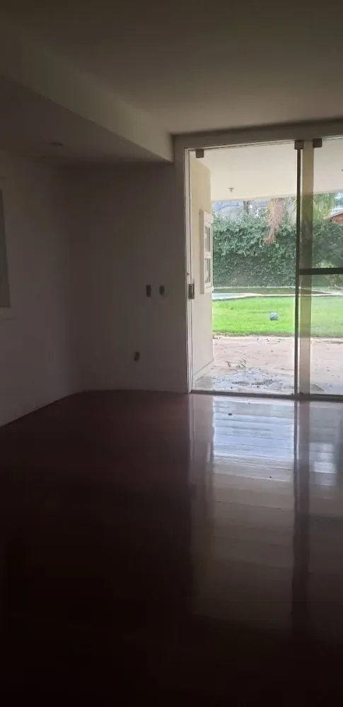 Casa, 4 quartos, 1150 m² - Foto 1