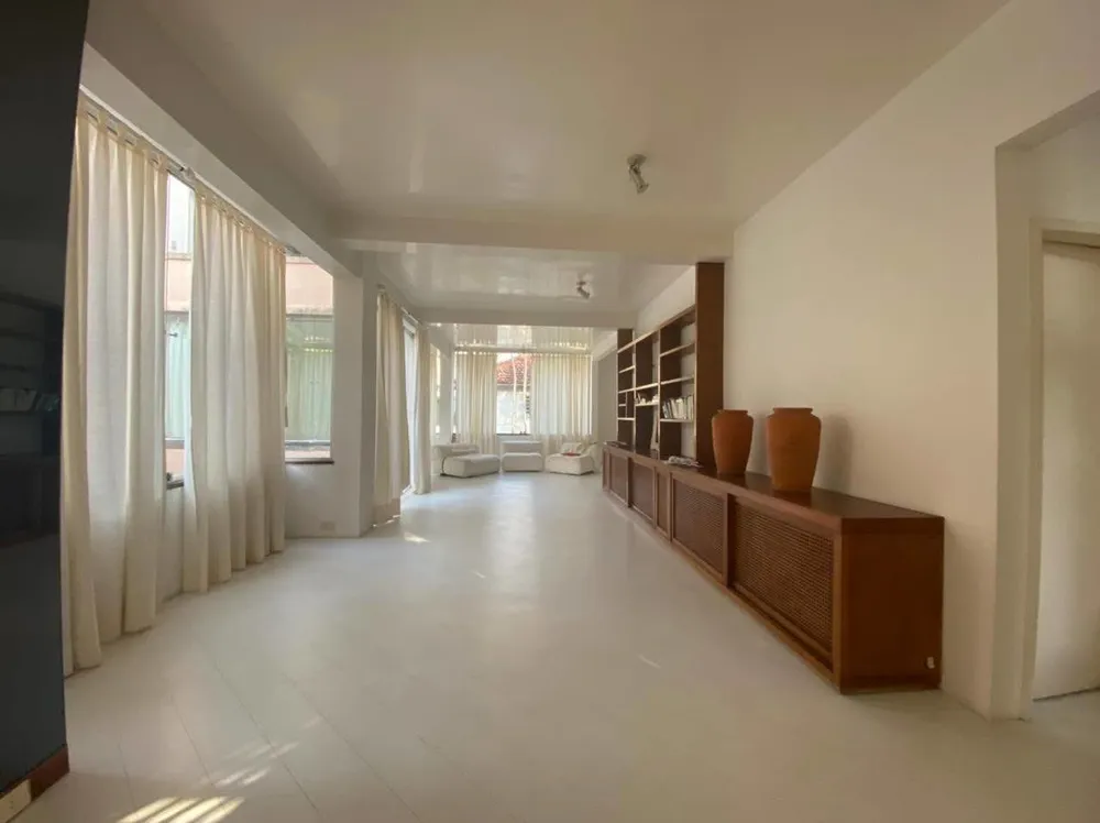 Casa, 2 quartos, 327 m² - Foto 15