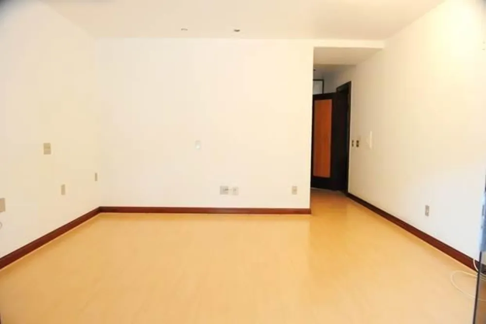 Casa, 6 quartos, 1000 m² - Foto 9
