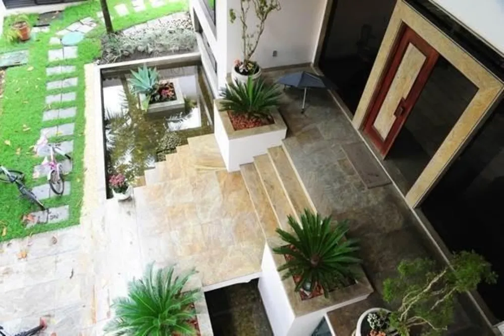 Casa, 6 quartos, 1000 m² - Foto 1