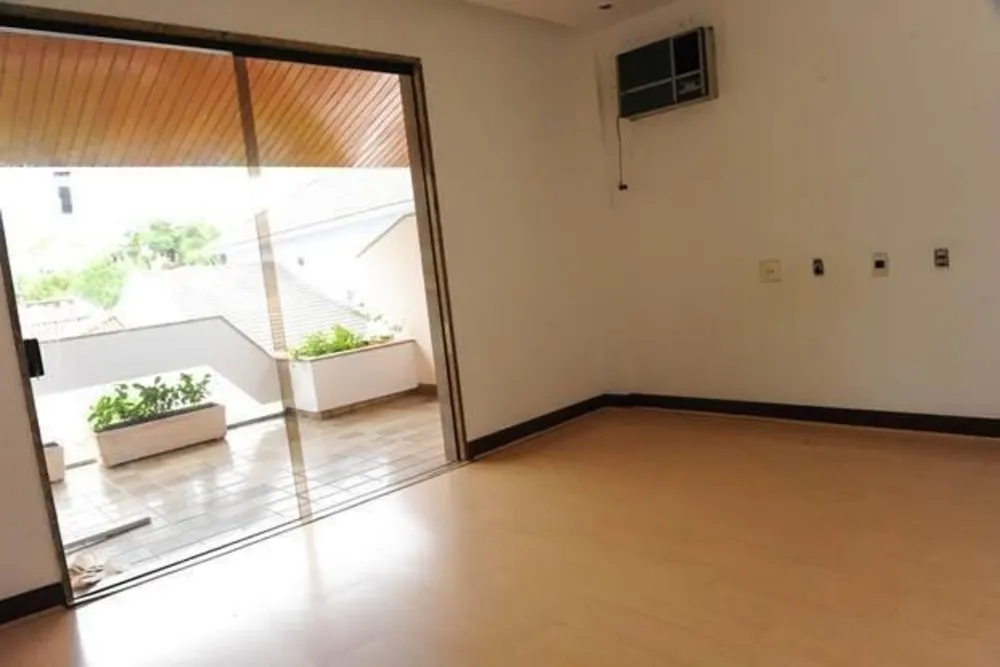 Casa, 6 quartos, 1000 m² - Foto 10