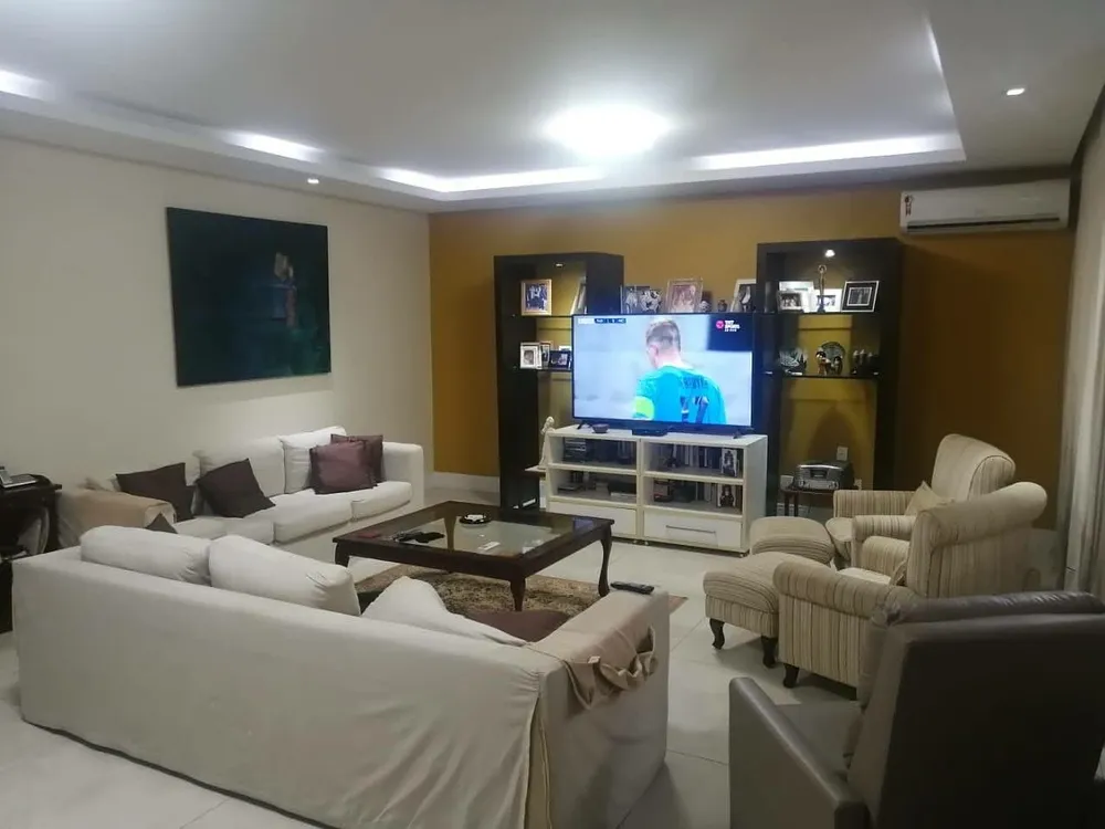 Apartamento, 4 quartos, 250 m² - Foto 1