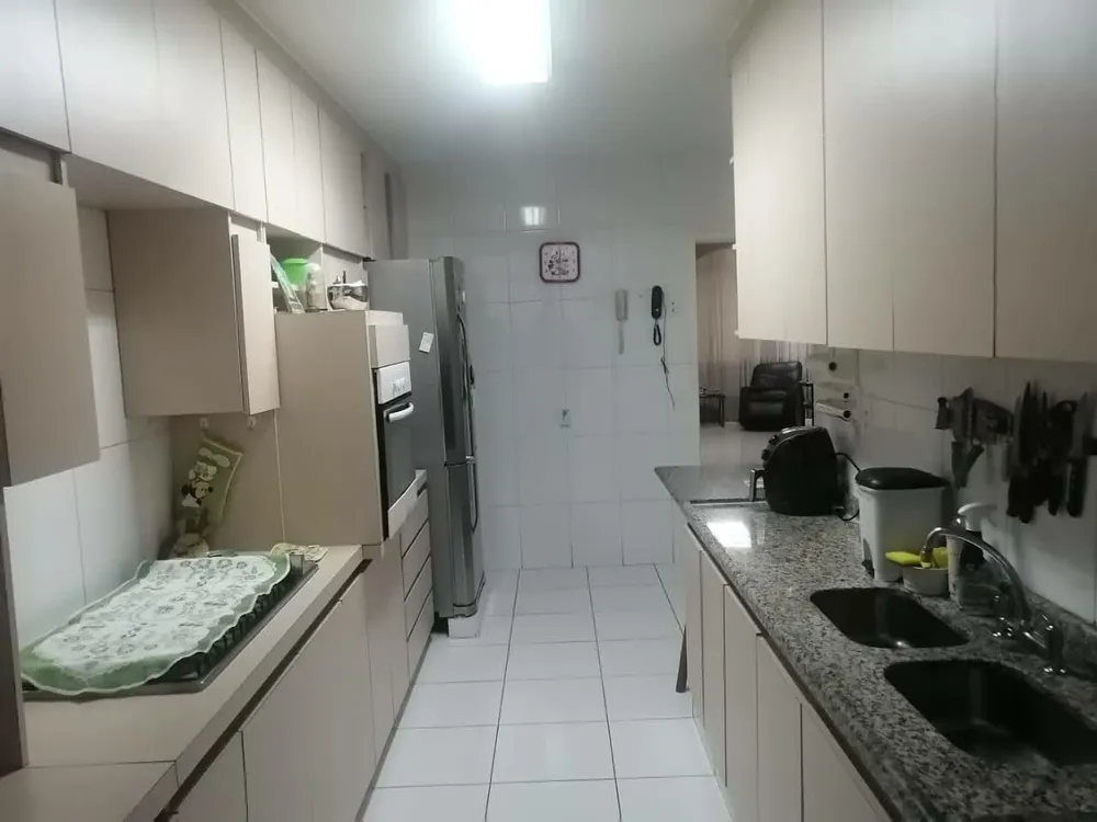 Apartamento, 4 quartos, 250 m² - Foto 22