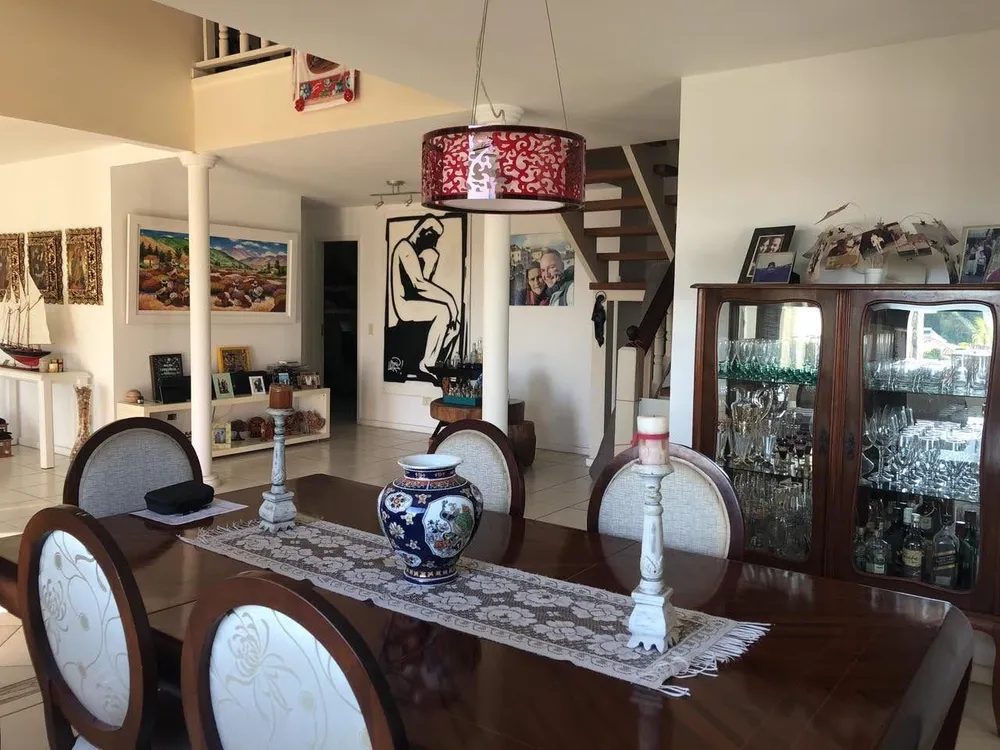 Casa, 4 quartos, 353 m² - Foto 2