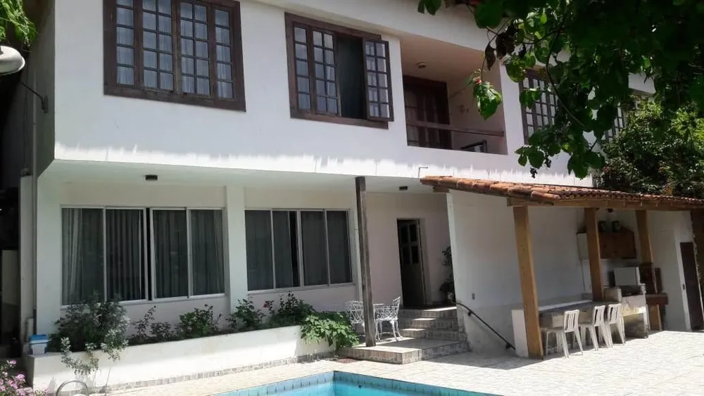 Casa, 3 quartos, 382 m² - Foto 1