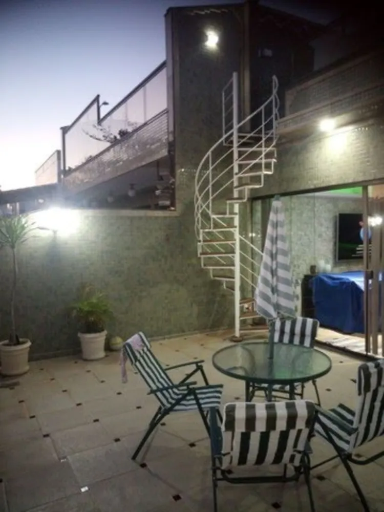 Cobertura, 3 quartos, 220 m² - Foto 4