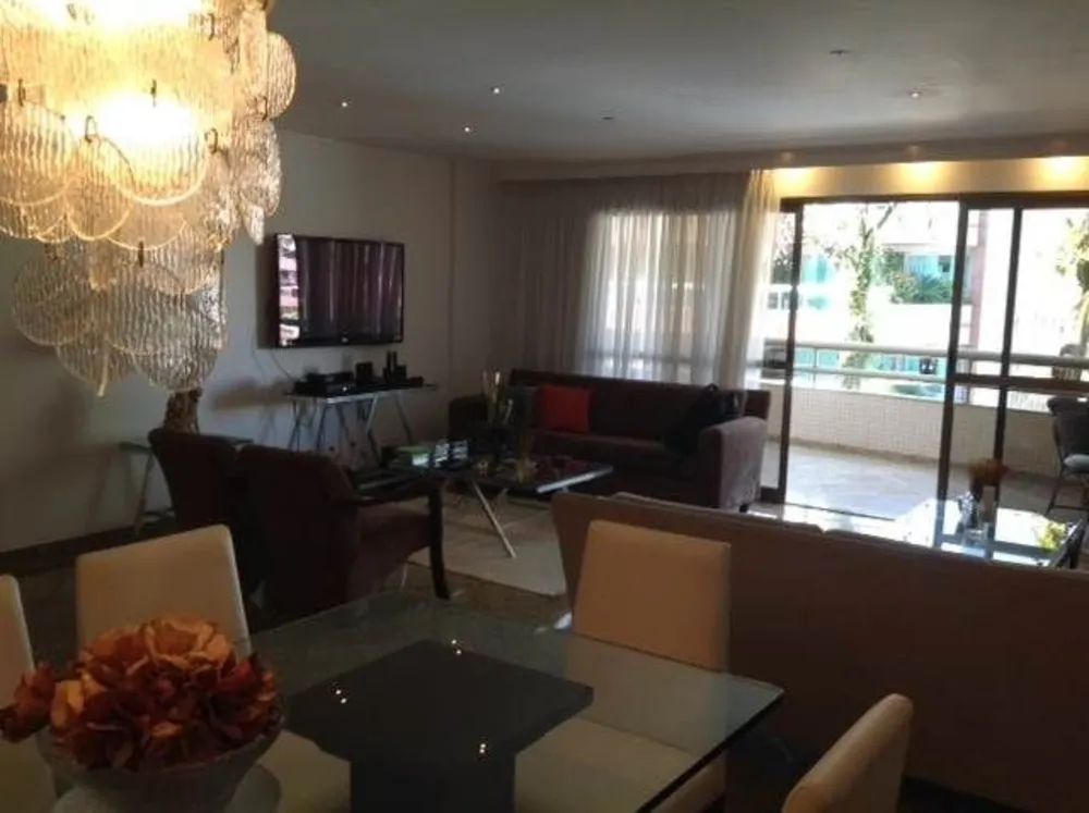 Casa, 4 quartos, 220 m² - Foto 2