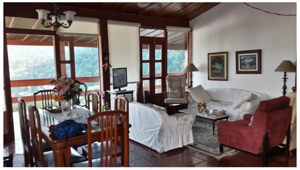Casa, 2 quartos, 1111 m² - Foto 9