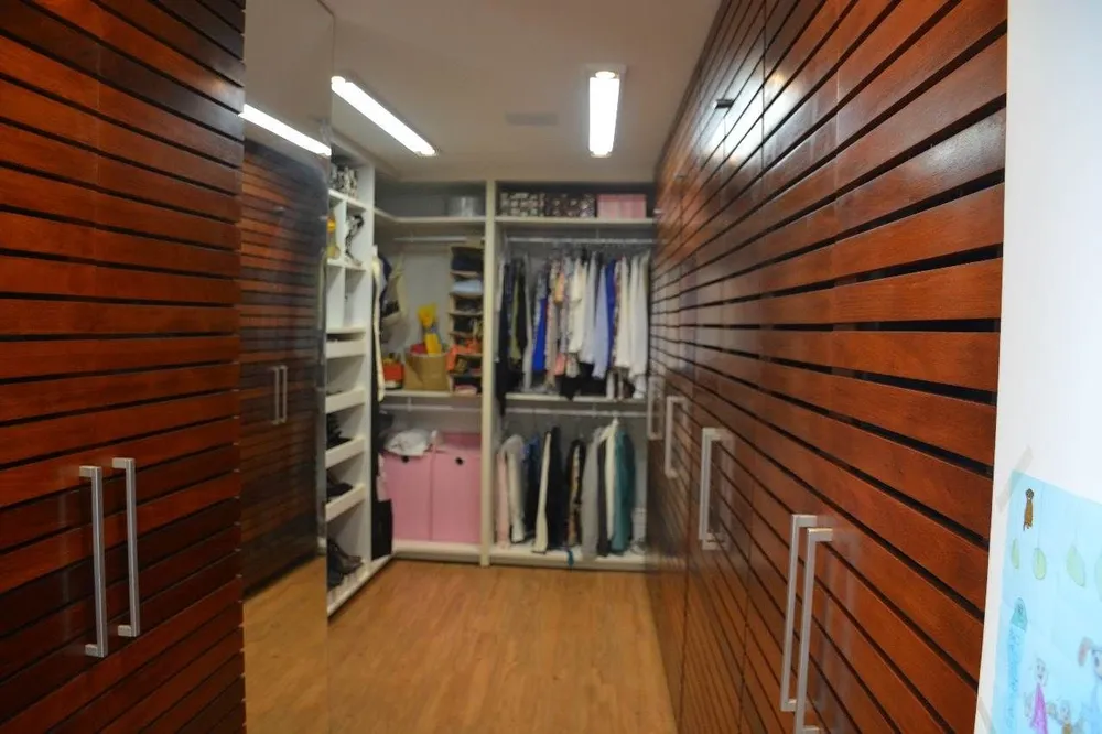 Casa, 6 quartos, 1300 m² - Foto 31
