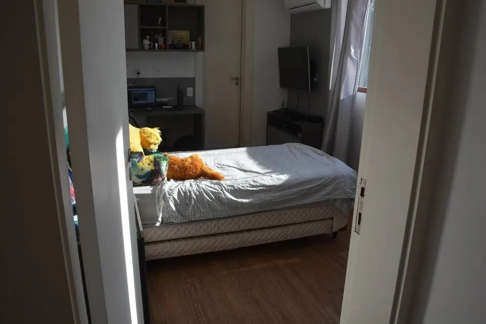Casa, 6 quartos, 1300 m² - Foto 3