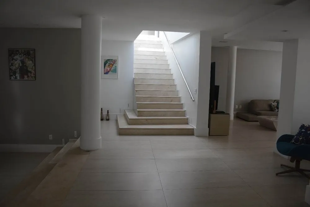 Casa, 6 quartos, 1300 m² - Foto 8