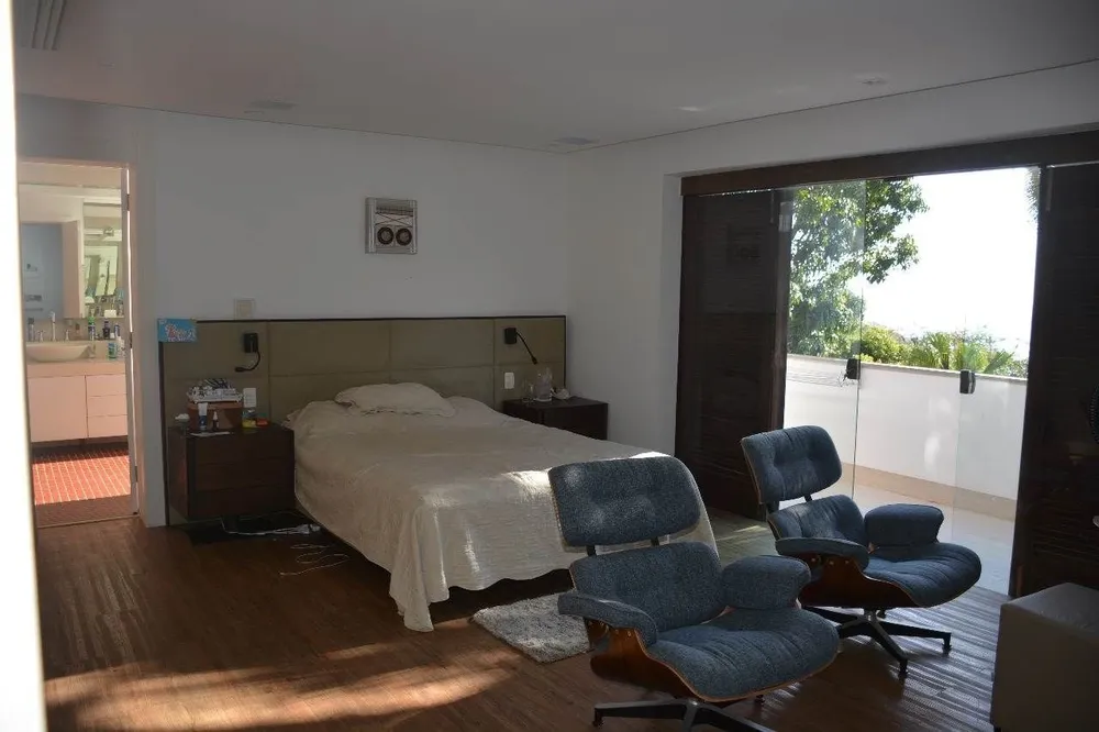 Casa, 6 quartos, 1300 m² - Foto 6