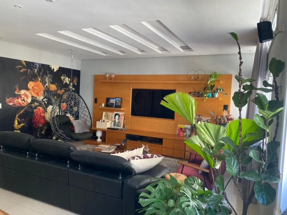 Apartamento, 3 quartos, 156 m² - Foto 1