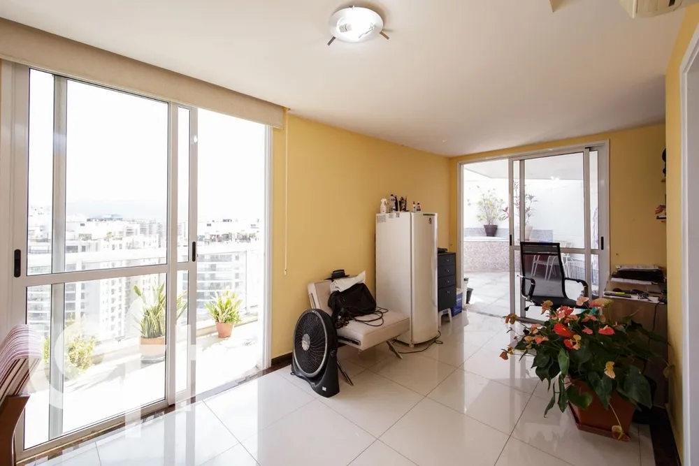 Cobertura, 3 quartos, 232 m² - Foto 8