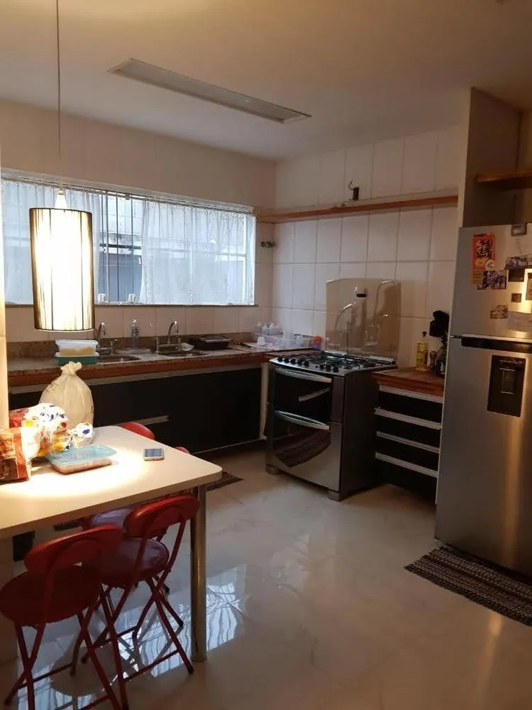 Casa, 5 quartos, 300 m² - Foto 13