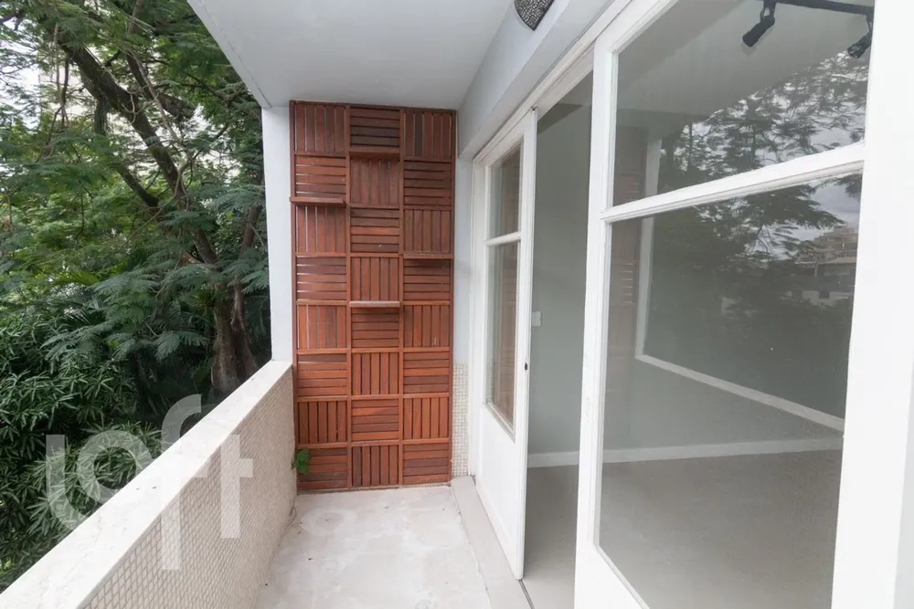 Apartamento, 3 quartos, 140 m² - Foto 1
