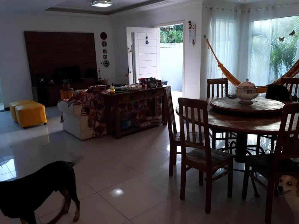 Casa, 3 quartos, 200 m² - Foto 4