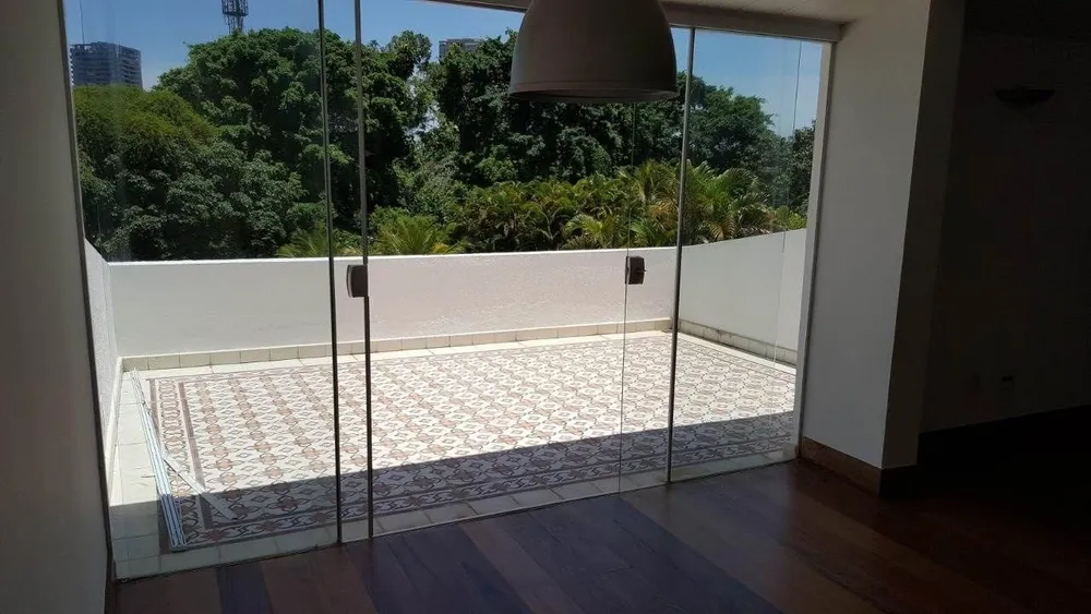 Casa, 6 quartos, 1360 m² - Foto 13