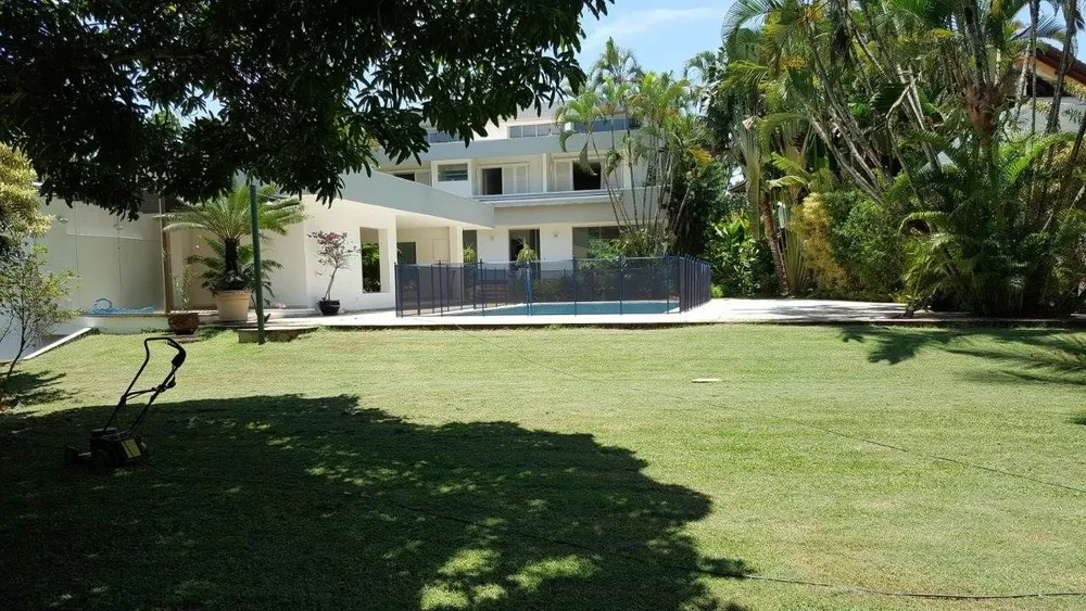 Casa, 6 quartos, 1360 m² - Foto 9