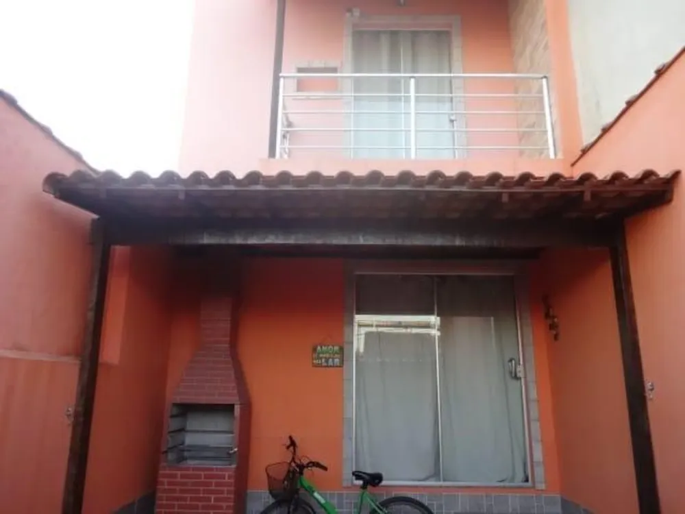 Casa, 2 quartos, 200 m² - Foto 1