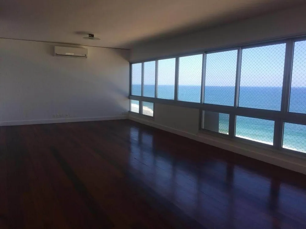 Apartamento, 3 quartos, 200 m² - Foto 1