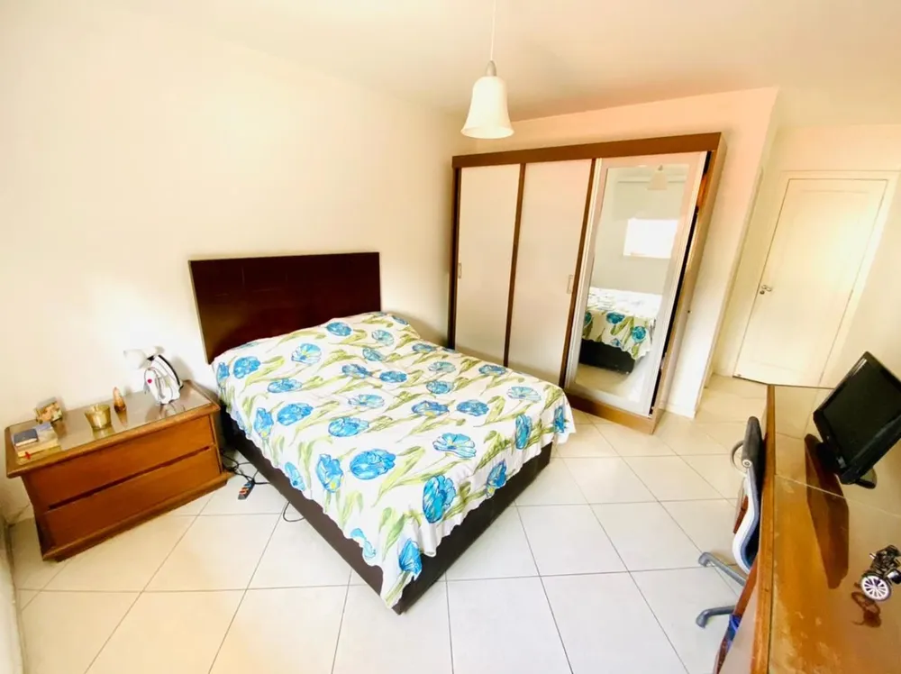 Casa, 4 quartos, 310 m² - Foto 4
