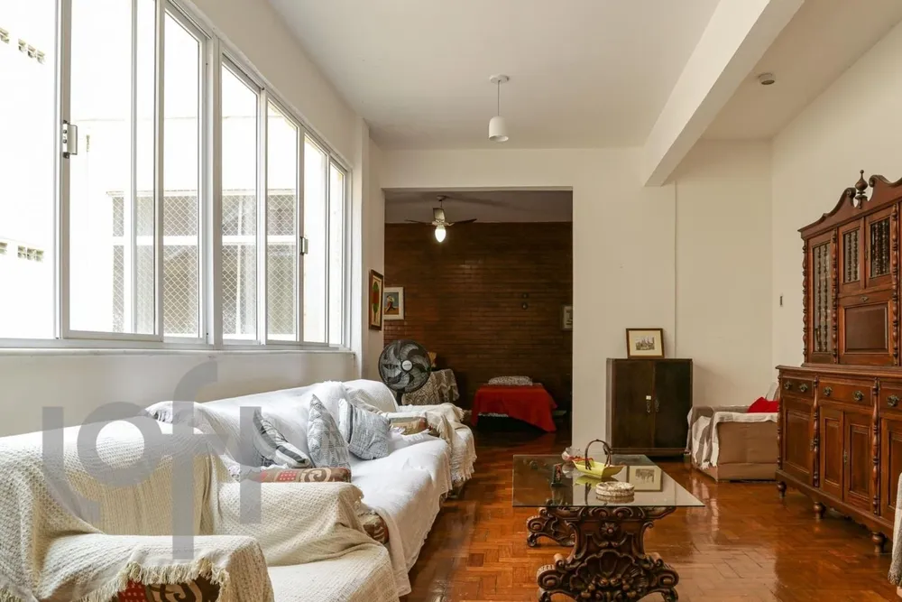 Apartamento, 3 quartos, 192 m² - Foto 1