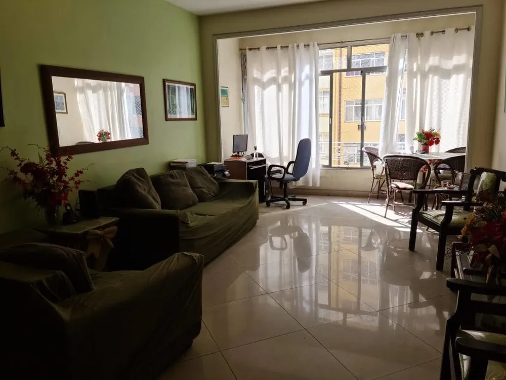 Apartamento, 3 quartos, 200 m² - Foto 1
