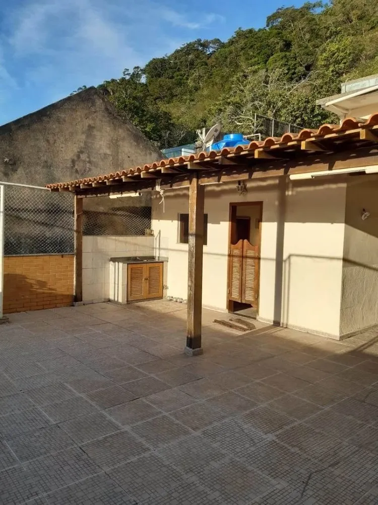 Cobertura, 3 quartos, 205 m² - Foto 2