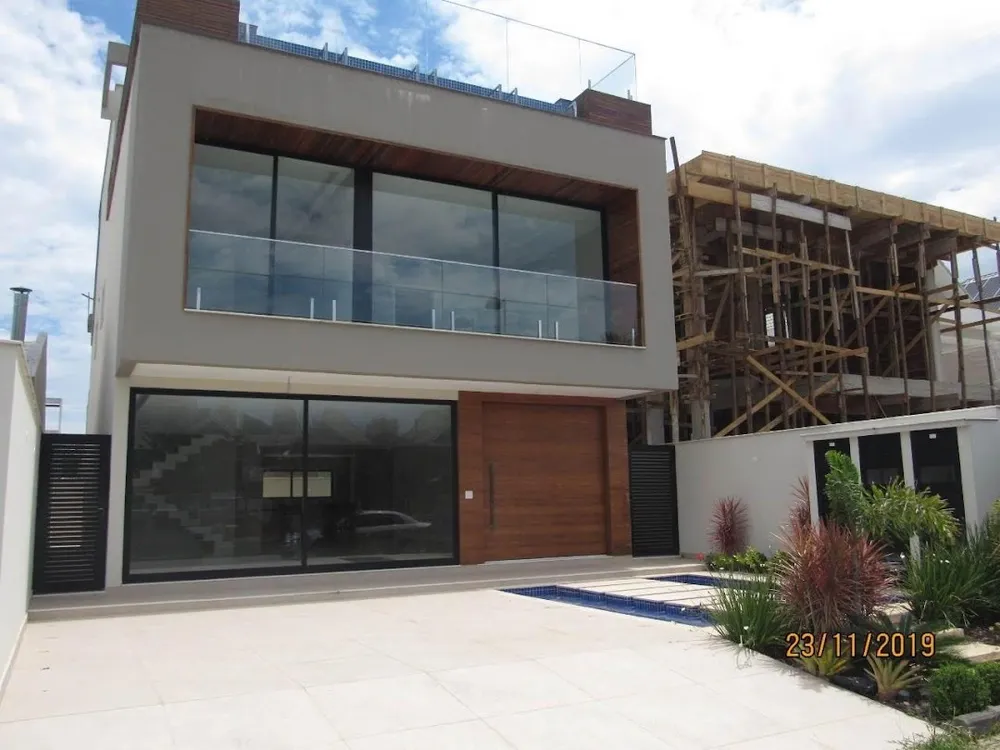 Casa, 4 quartos, 268 m² - Foto 30