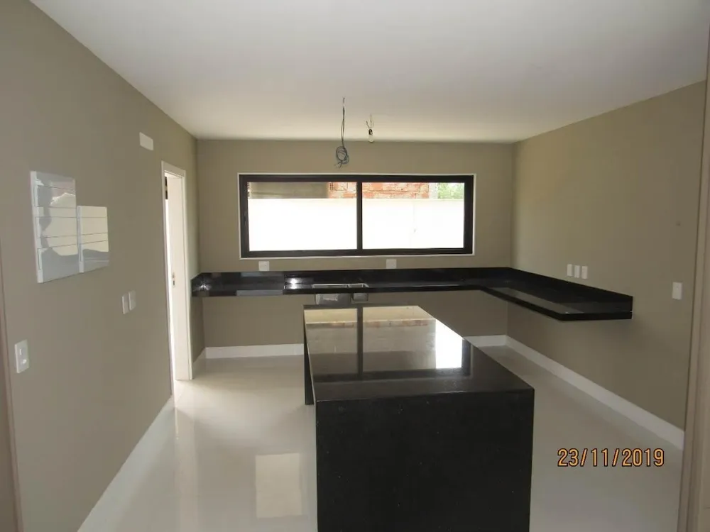 Casa, 4 quartos, 268 m² - Foto 28