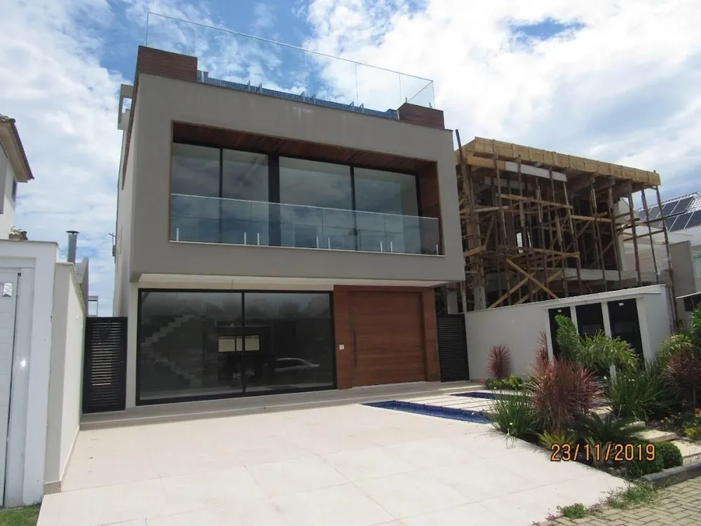 Casa, 4 quartos, 268 m² - Foto 2