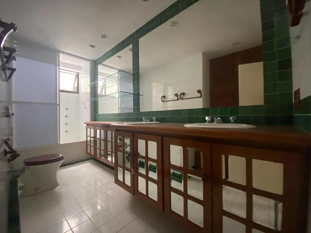 Apartamento, 3 quartos, 220 m² - Foto 9